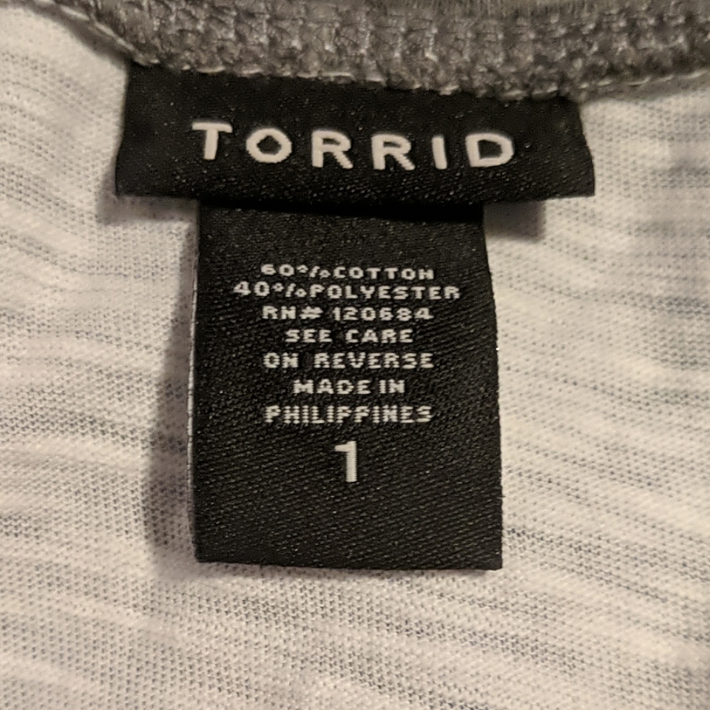 Shirt - Picture 2 of 2